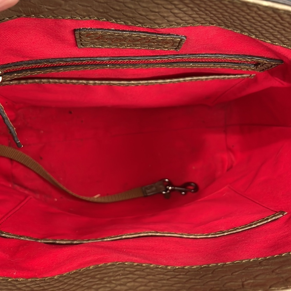 Dooney & Bourke Brynn tote.​​ - Picture 10 of 15